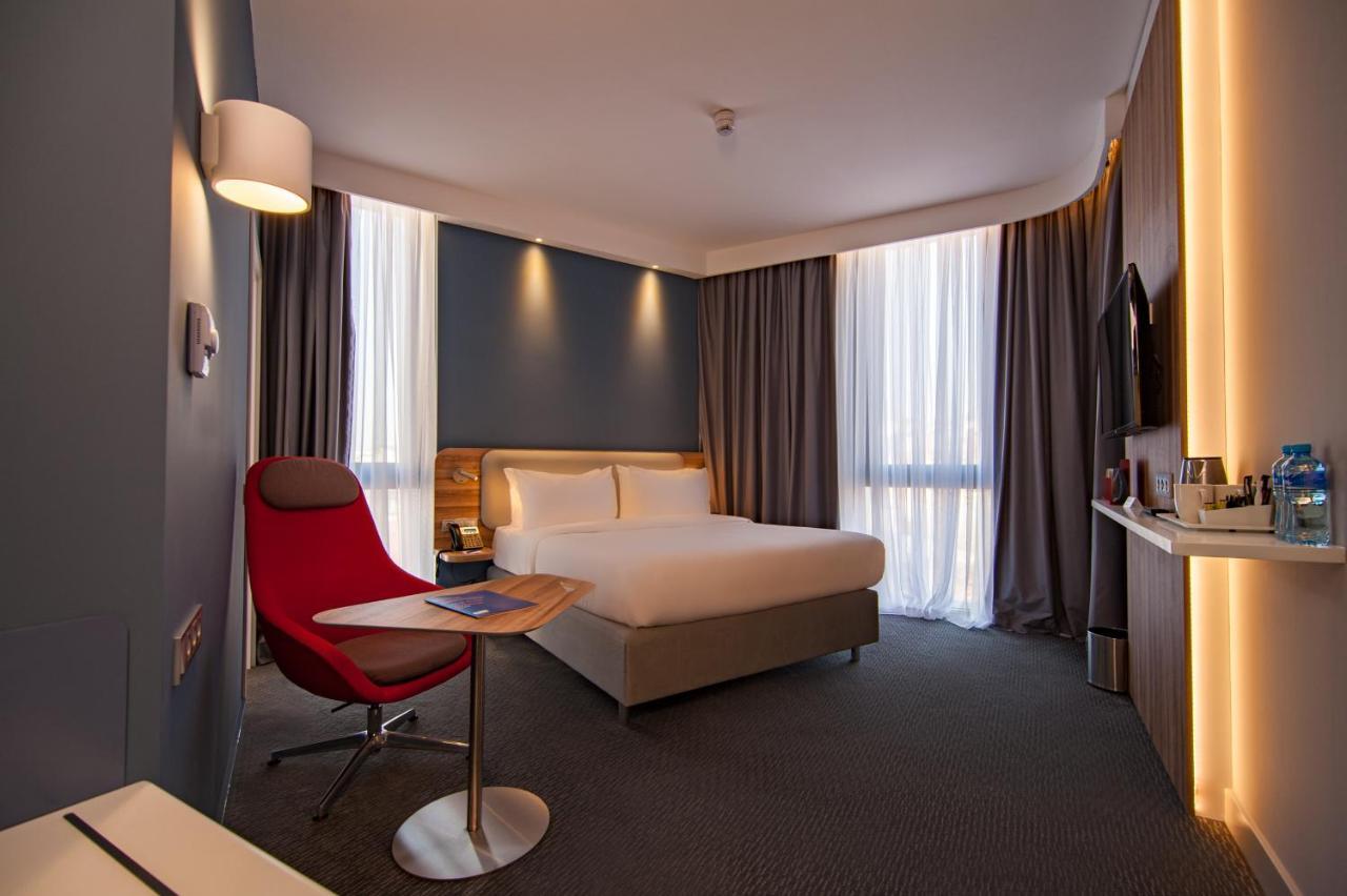 Holiday Inn Express Tbilisi Avlabari By Ihg ภายนอก รูปภาพ