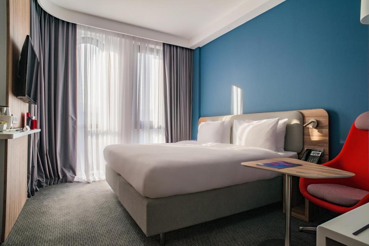 Holiday Inn Express Tbilisi Avlabari By Ihg ภายนอก รูปภาพ