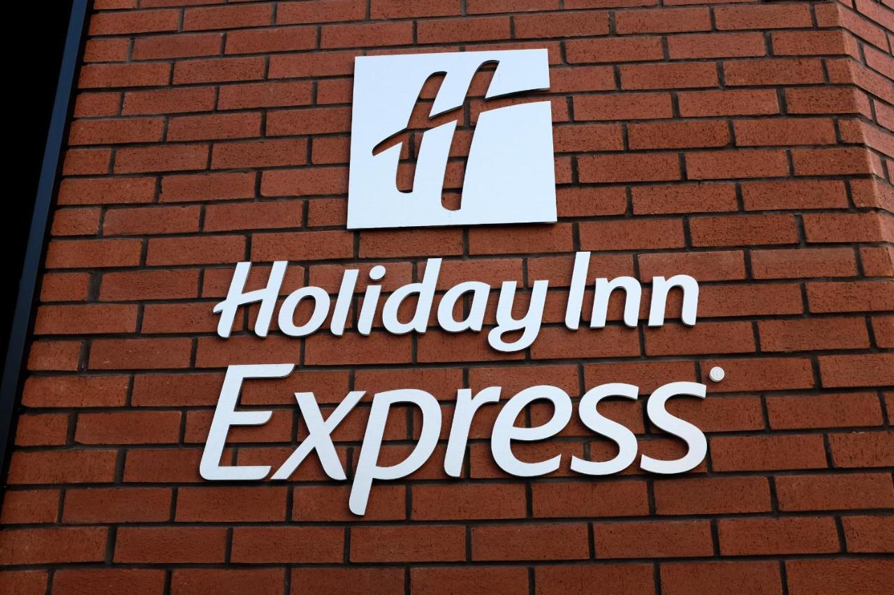 Holiday Inn Express Tbilisi Avlabari By Ihg ภายนอก รูปภาพ