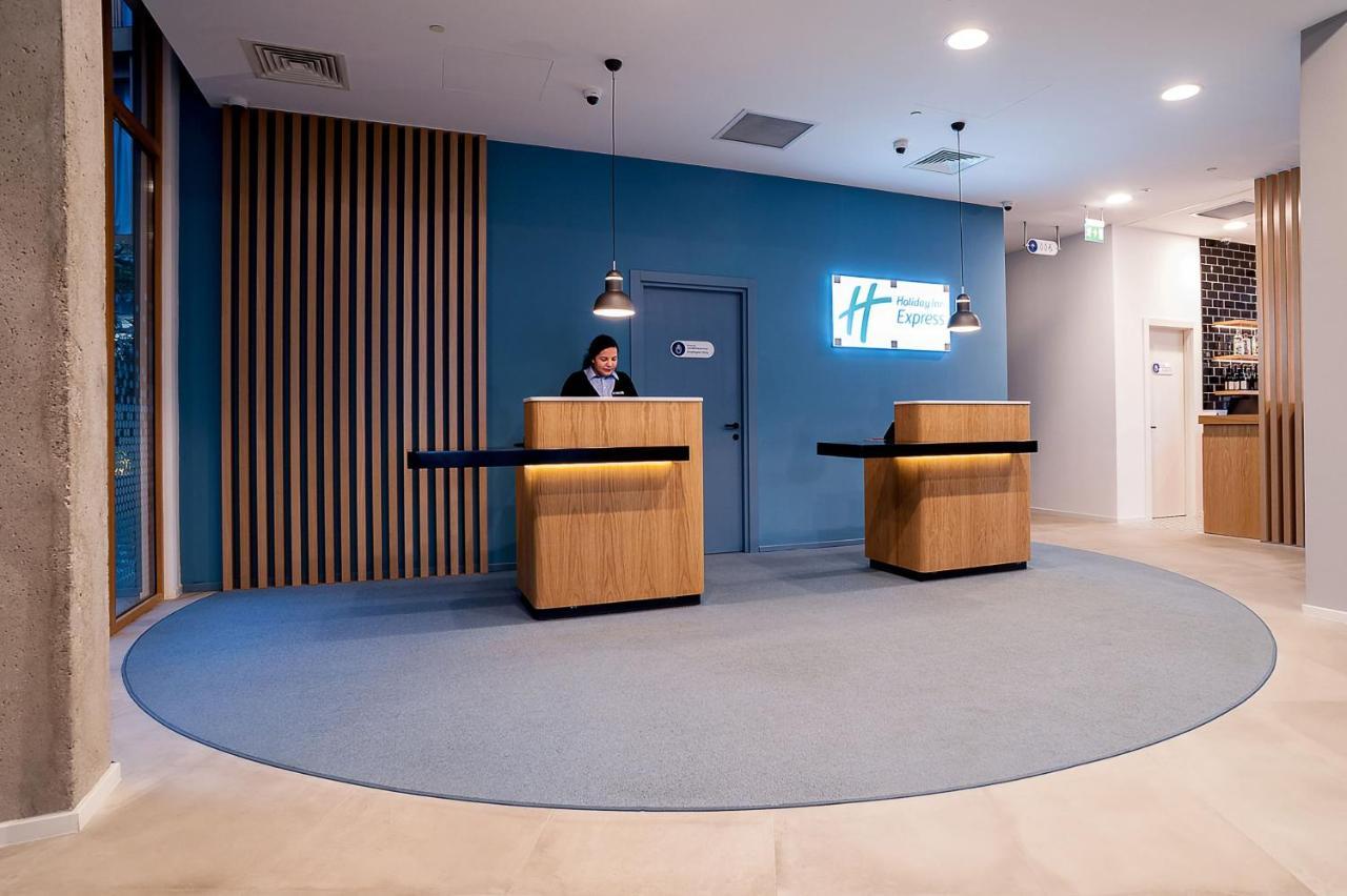 Holiday Inn Express Tbilisi Avlabari By Ihg ภายนอก รูปภาพ