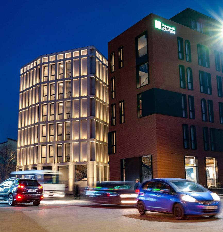 Holiday Inn Express Tbilisi Avlabari By Ihg ภายนอก รูปภาพ